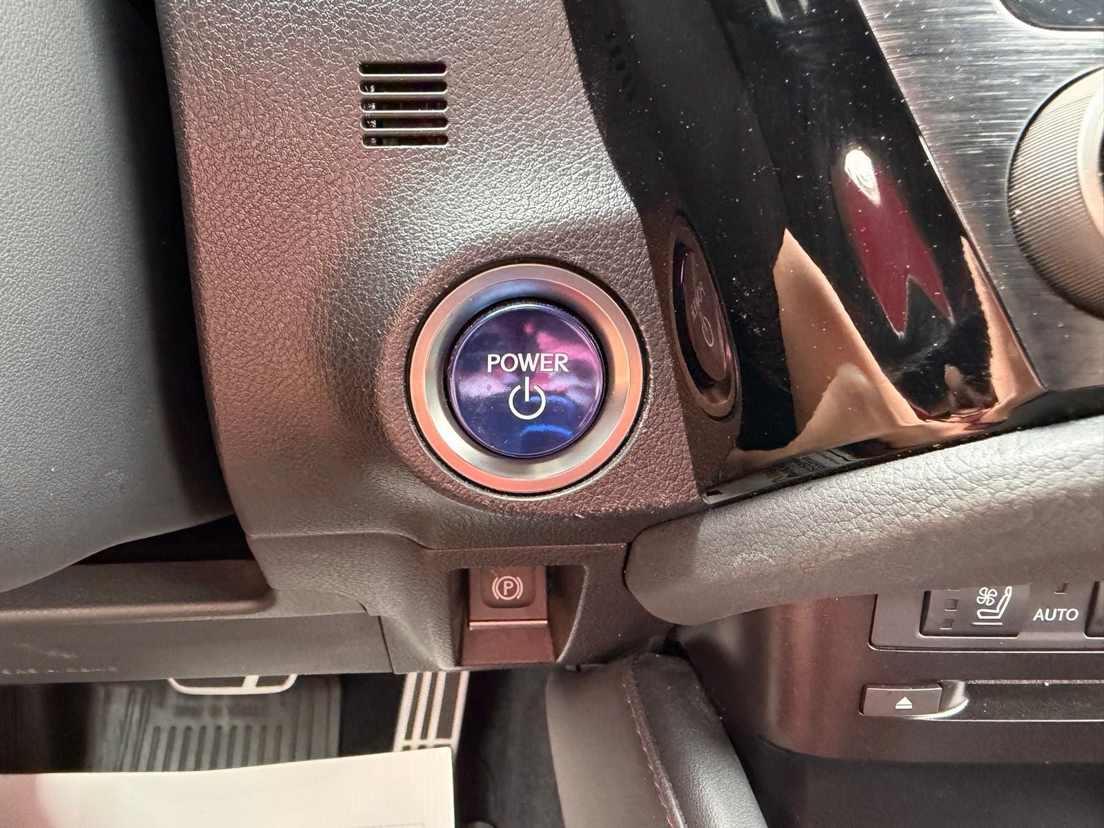 2022 Lexus ES 300h