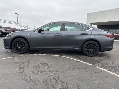 2022 Lexus ES ES 300h F SPORT