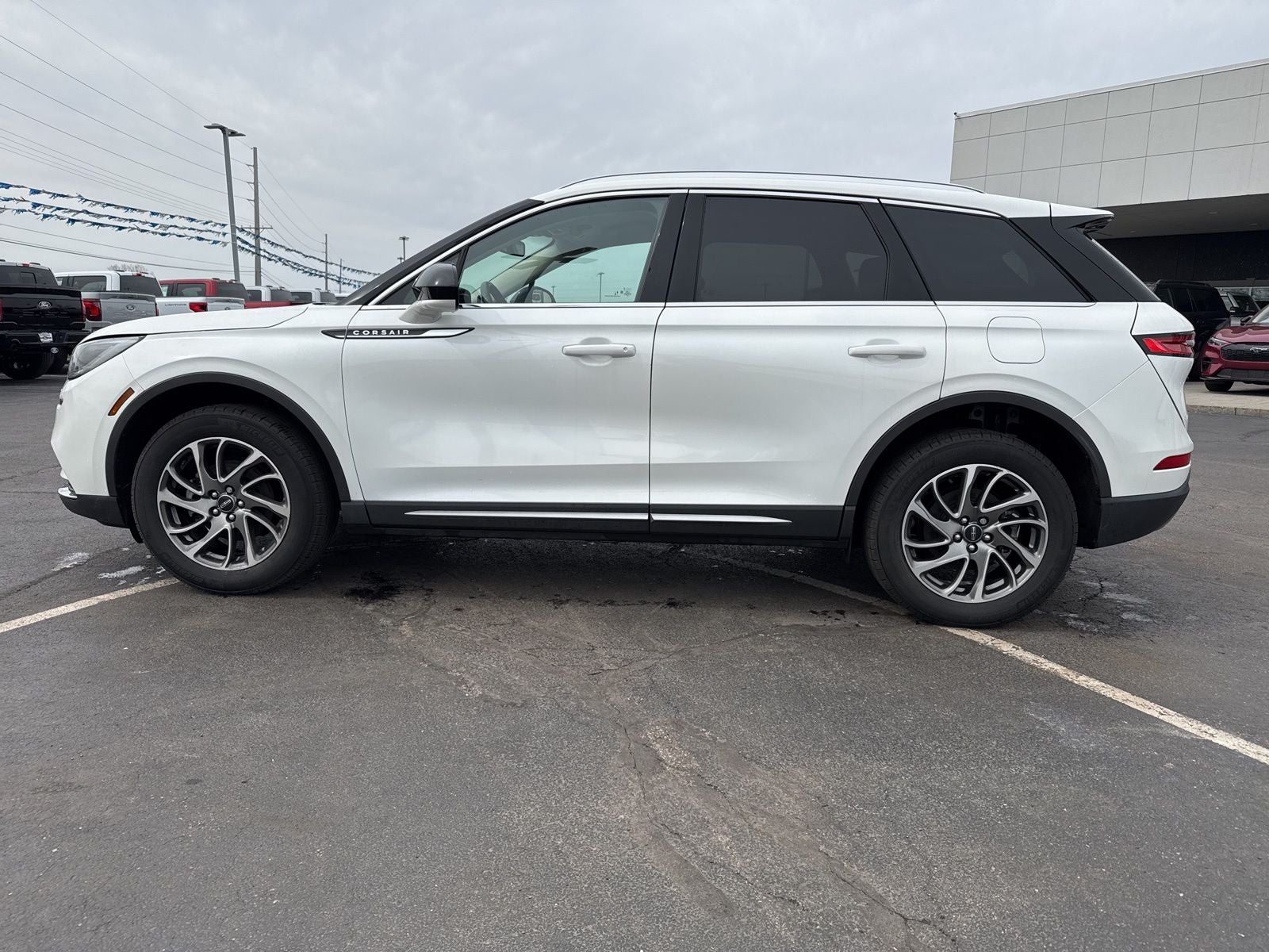 2022 Lincoln Corsair Standard