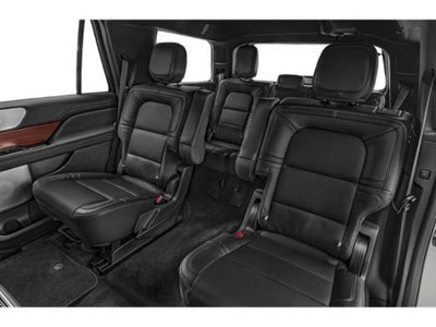 2023 Lincoln Navigator Standard