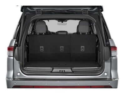 2023 Lincoln Navigator Standard