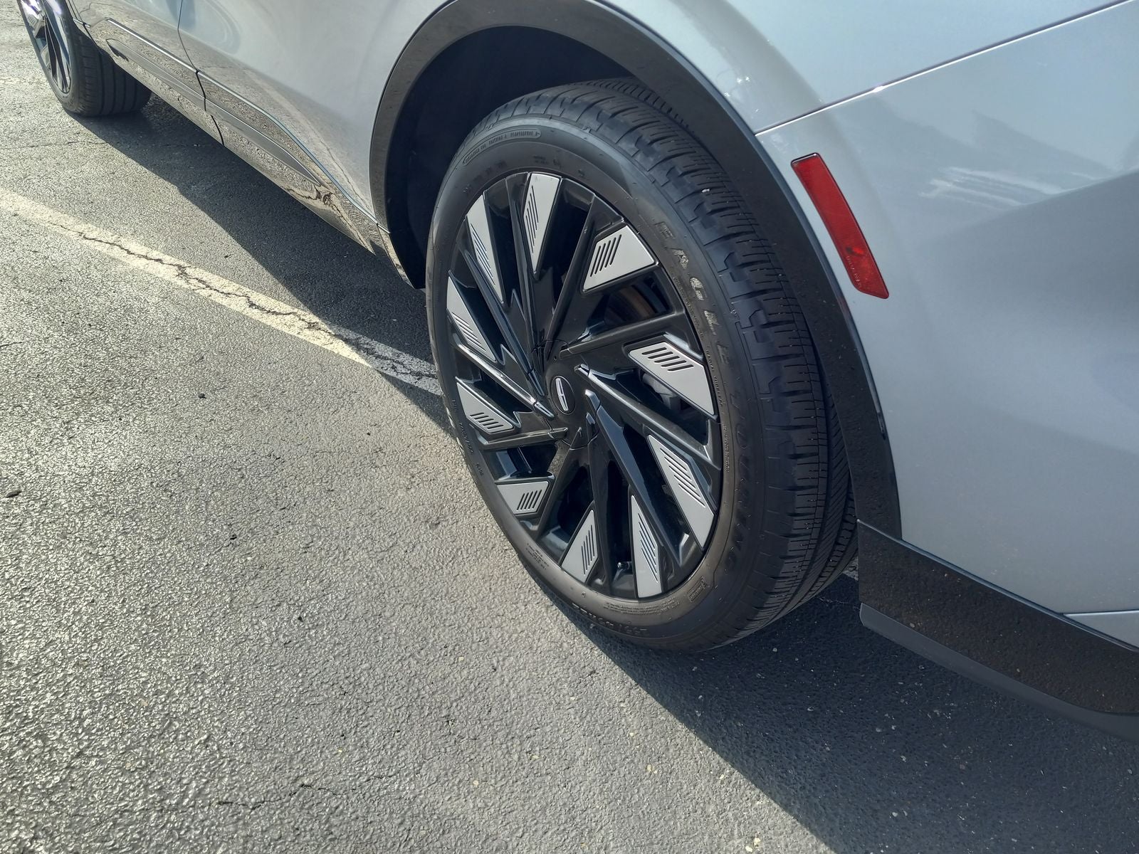 2025 Lincoln Nautilus Reserve