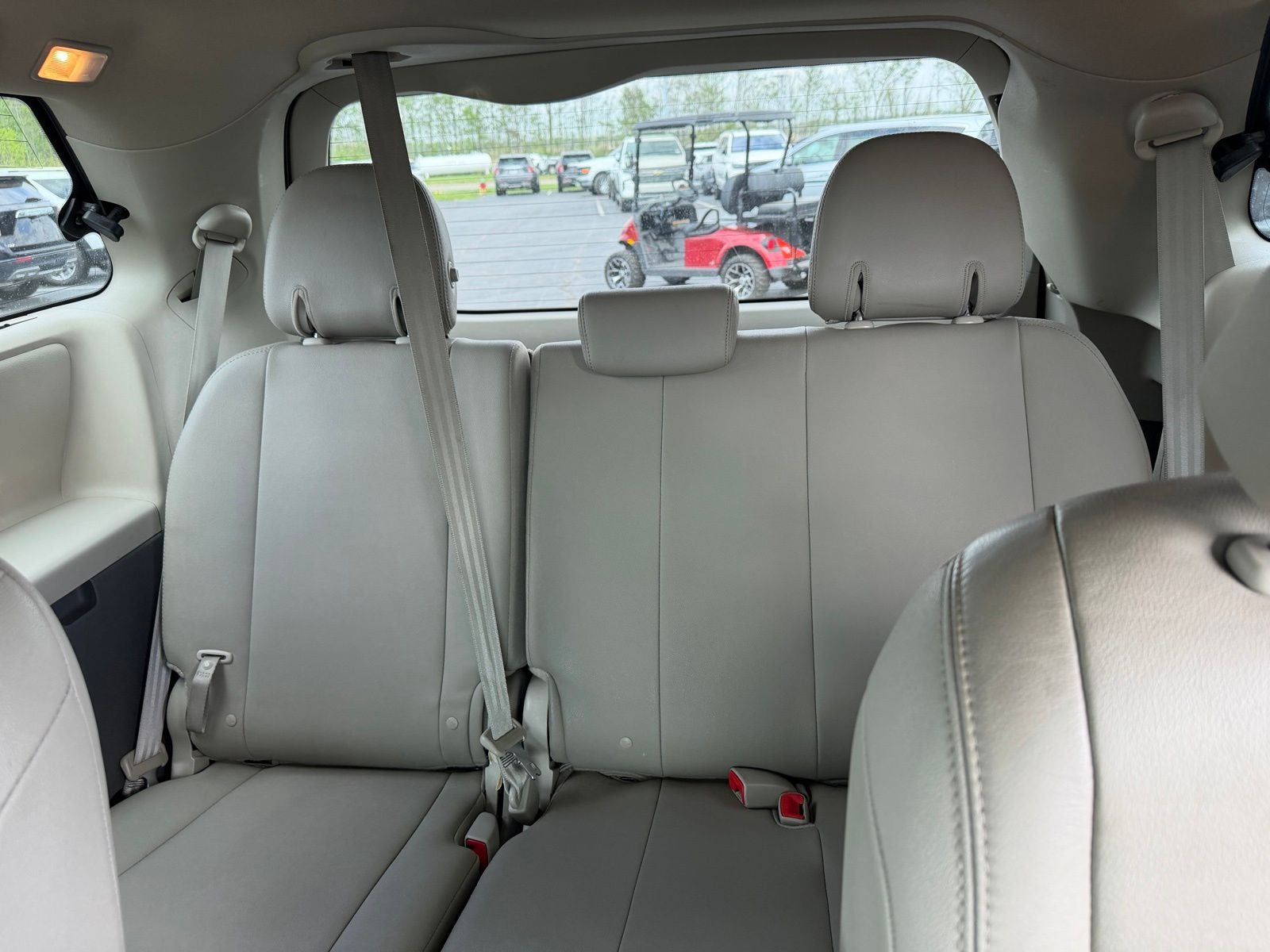 2015 Toyota Sienna XLE 7 Passenger
