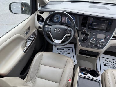 2015 Toyota Sienna XLE 7 Passenger