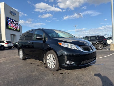 2015 Toyota Sienna XLE
