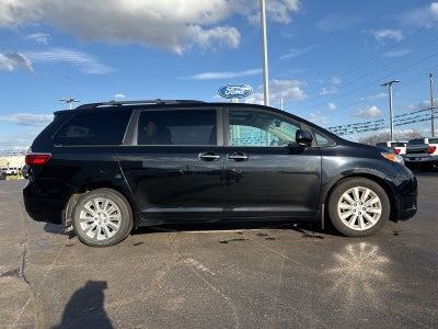 2015 Toyota Sienna XLE