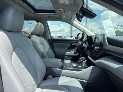 2021 Toyota Highlander XLE