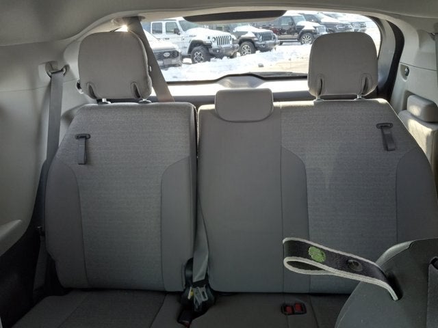 2024 Toyota Sienna LE