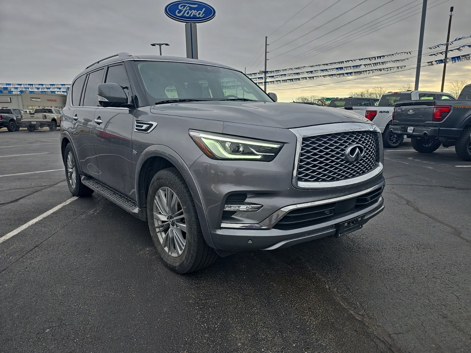 2020 INFINITI QX80 LUXE