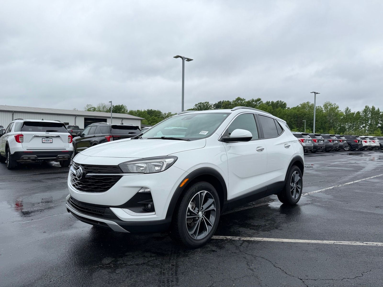 2022 Buick Encore GX Select