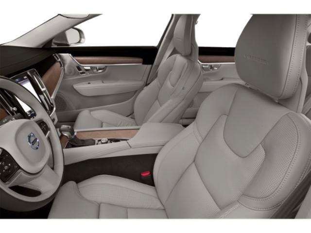 2018 Volvo S90 T6 Momentum