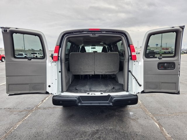 2023 Chevrolet Express Passenger LS