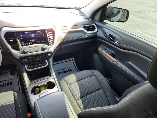 2020 GMC Acadia SLE