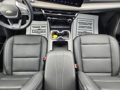 2026 Chevrolet Traverse FWD LT