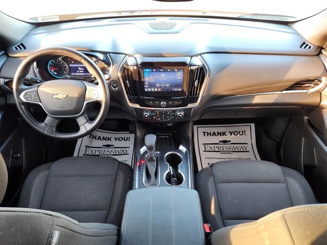 2022 Chevrolet Traverse LT Cloth