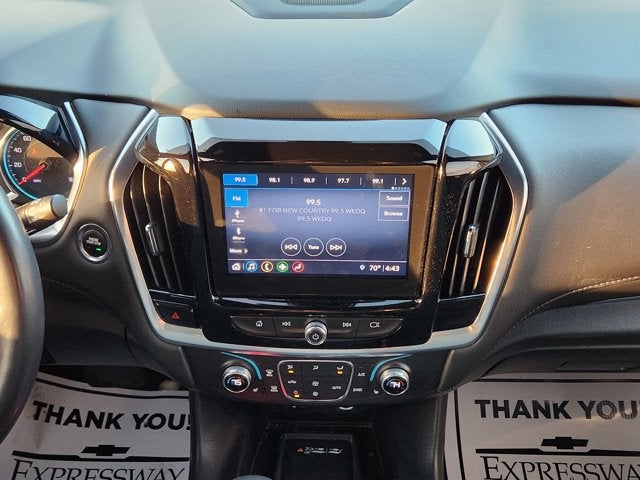 2022 Chevrolet Traverse LT Cloth