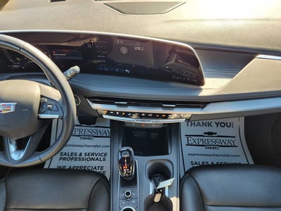 2025 Cadillac XT4 FWD Premium Luxury