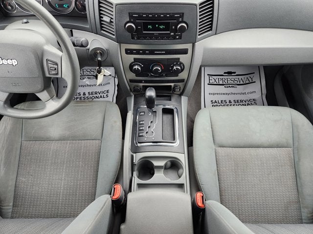 2007 Jeep Grand Cherokee Laredo