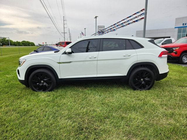 2024 Volkswagen Atlas Cross Sport 2.0T SE w/Technology