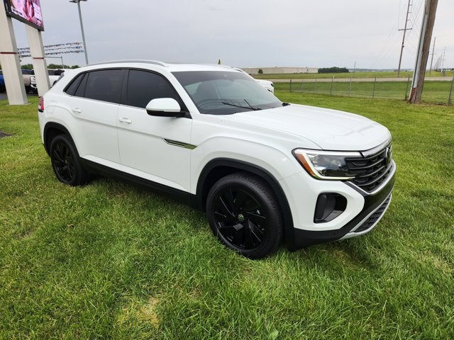 2024 Volkswagen Atlas Cross Sport 2.0T SE w/Technology