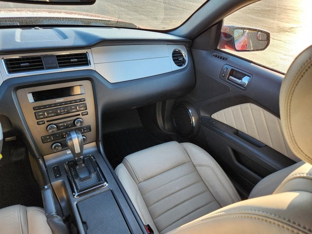 2014 Ford Mustang V6