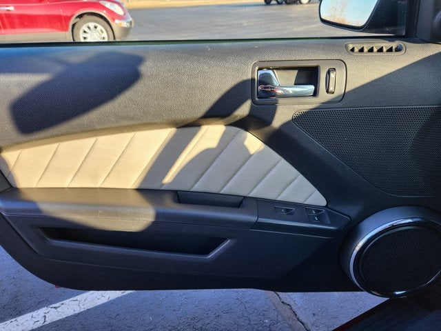 2014 Ford Mustang V6