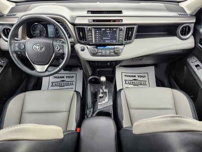 2017 Toyota RAV4 Platinum