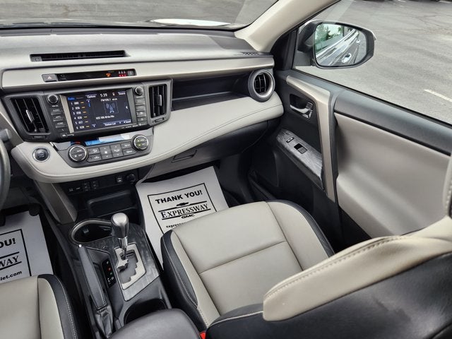 2017 Toyota RAV4 Platinum