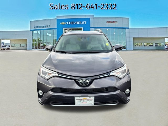 2017 Toyota RAV4 Platinum