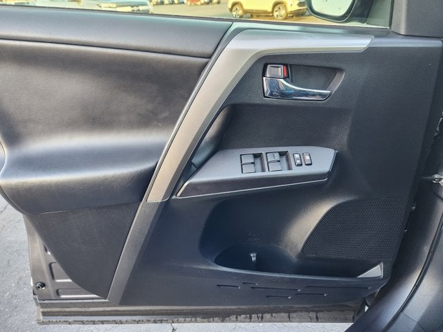 2018 Toyota RAV4 Adventure