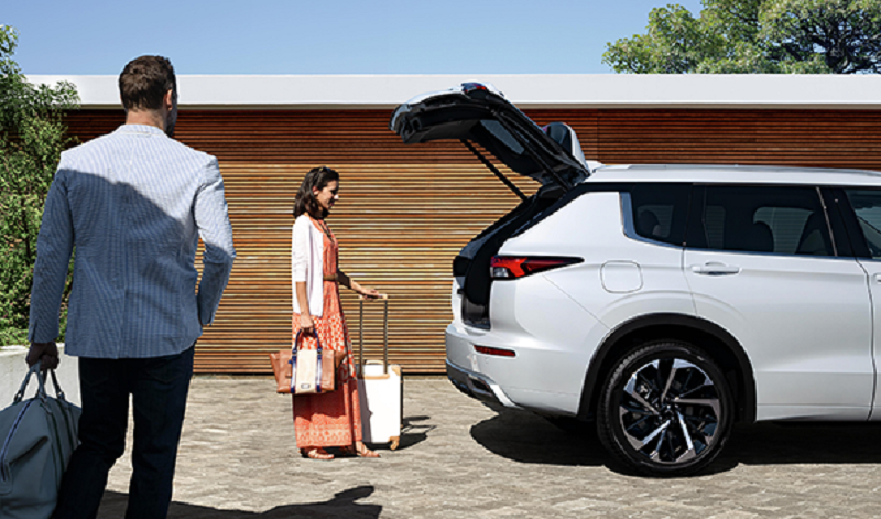 2023 Outlander | Expressway Mitsubishi in Evansville IN