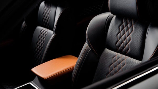 2023 Outlander PHEV | Expressway Mitsubishi in Evansville IN